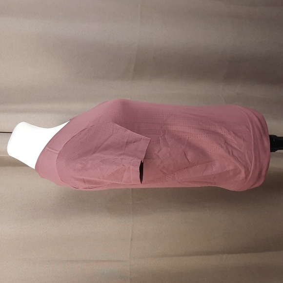 Athleta dark pink In Motion tee athletic short sleeve t-shirt, size small - Picture 5 of 10